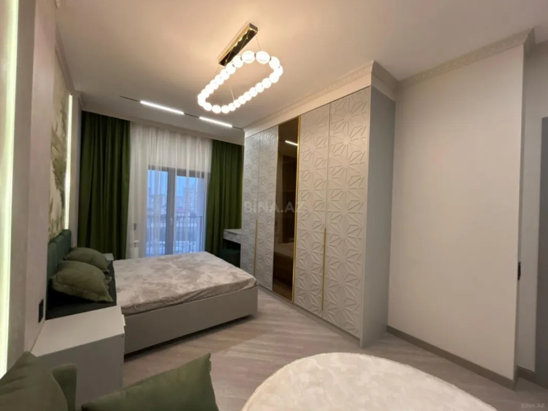 Satılır 3 otaqlı mənzil 92 m²