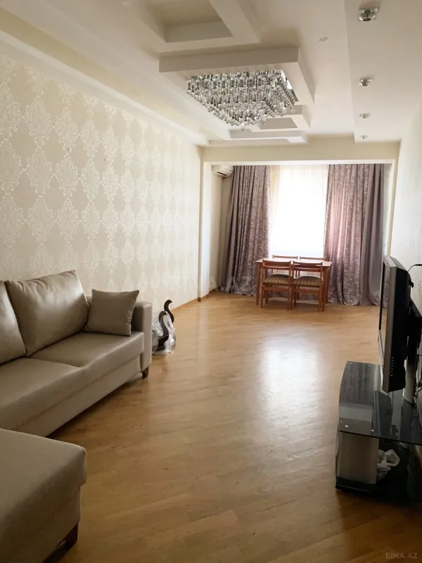 Satılır 3 otaqlı mənzil 100 m²