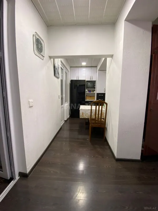 Satılır 5 otaqlı mənzil 110 m²
