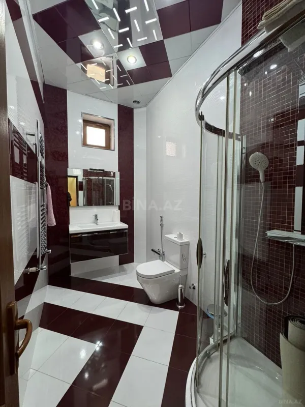 Satılır 6 otaqlı həyət evi 480 m²