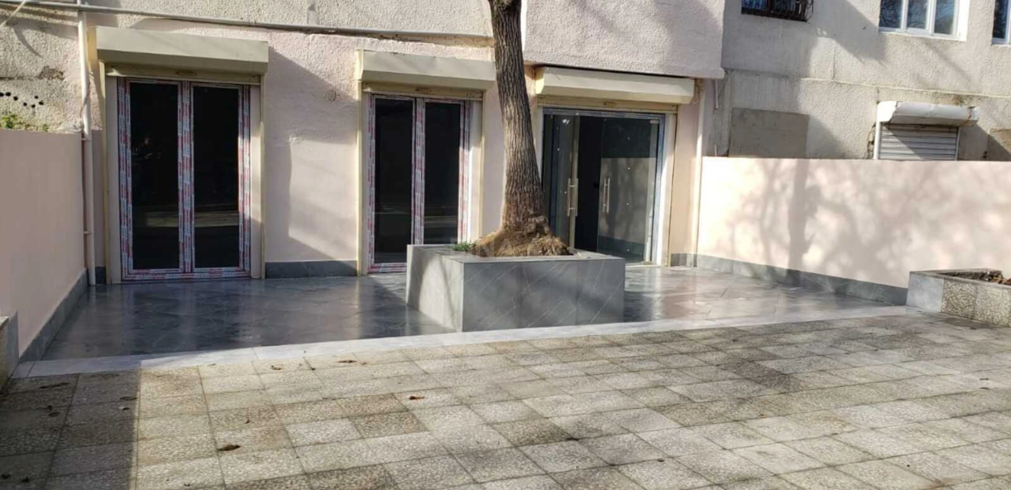 Kirayə verilir obyekt 60 m²