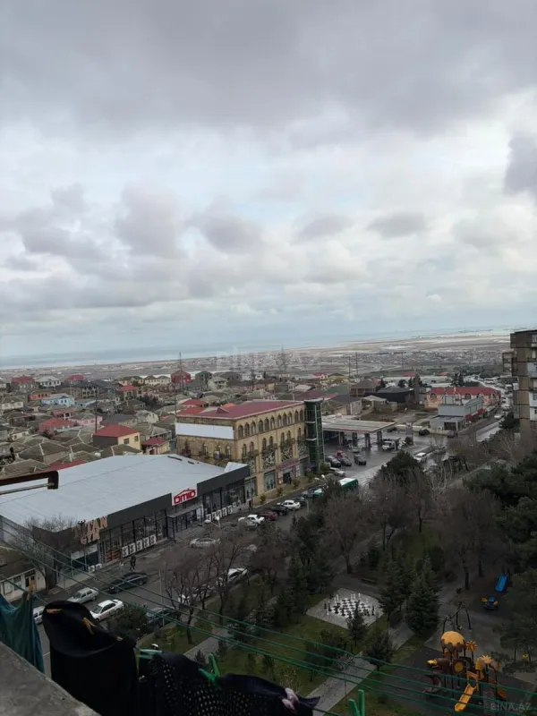 Satılır 3 otaqlı mənzil 60 m²