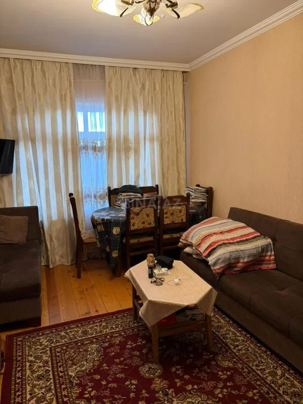 Satılır 3 otaqlı mənzil 60 m²