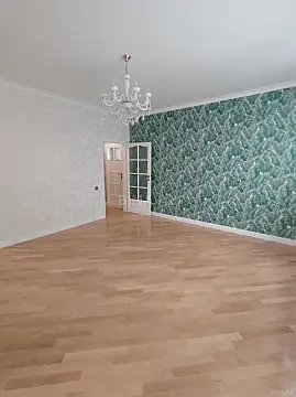 Satılır 3 otaqlı mənzil 150 m²