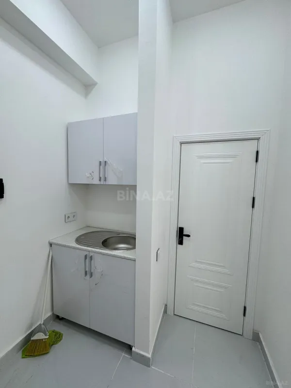 Satılır 1 otaqlı ofis 67 m²