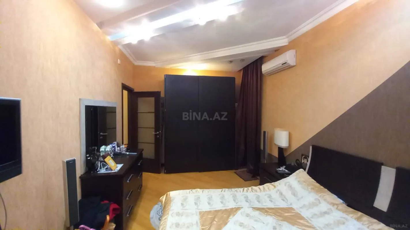 Satılır 2 otaqlı mənzil 90 m²