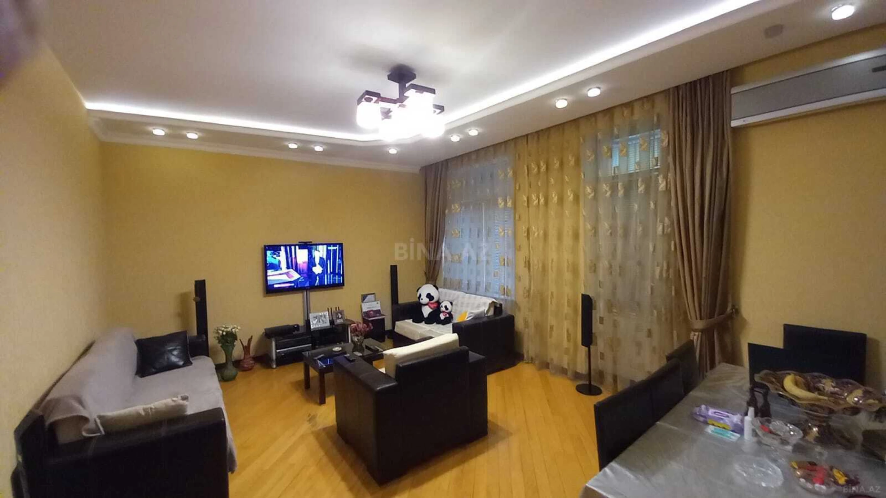 Satılır 2 otaqlı mənzil 90 m²