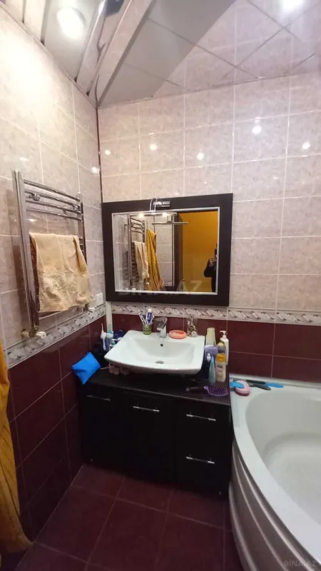 Satılır 2 otaqlı mənzil 90 m²