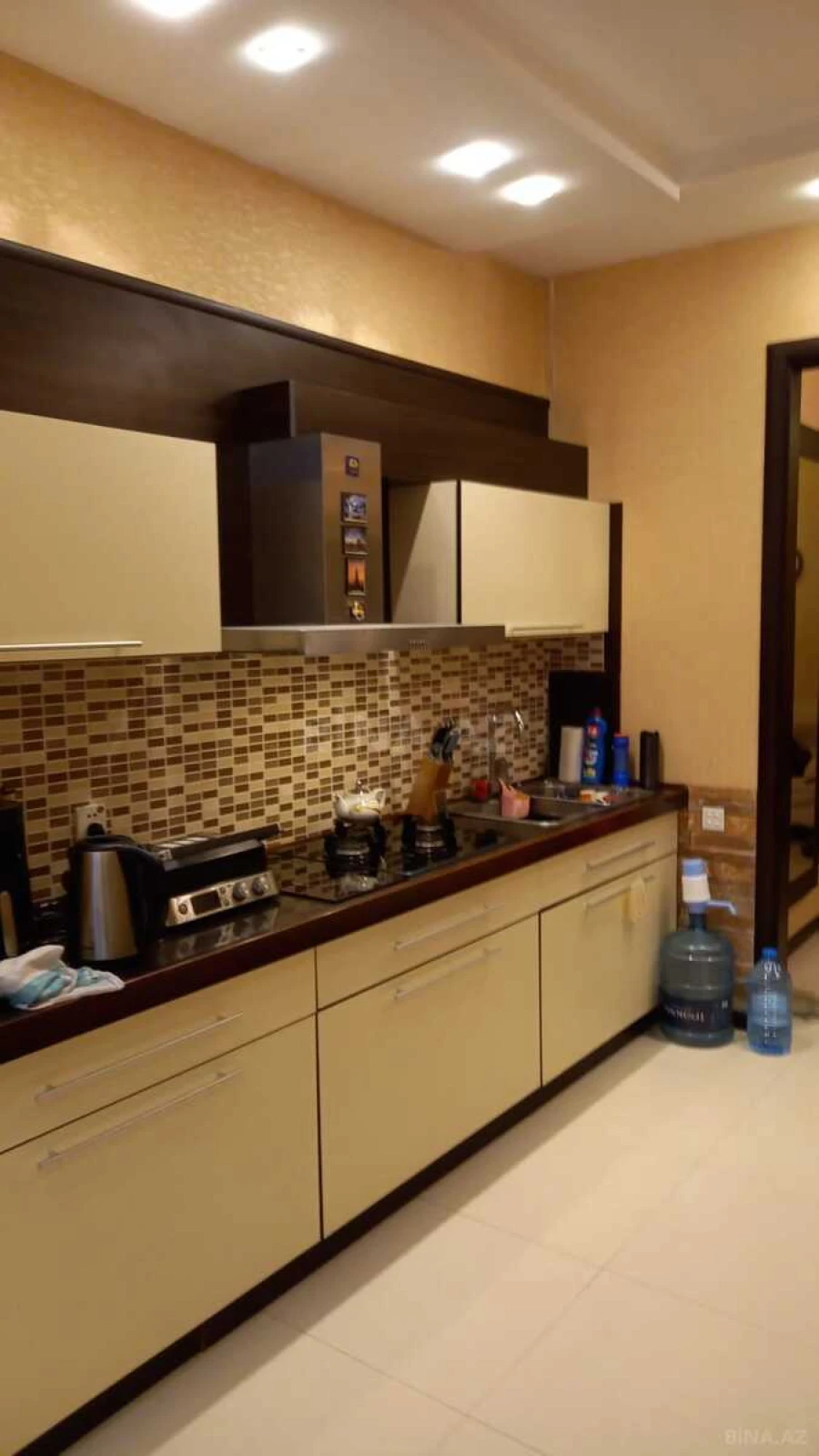 Satılır 2 otaqlı mənzil 90 m²