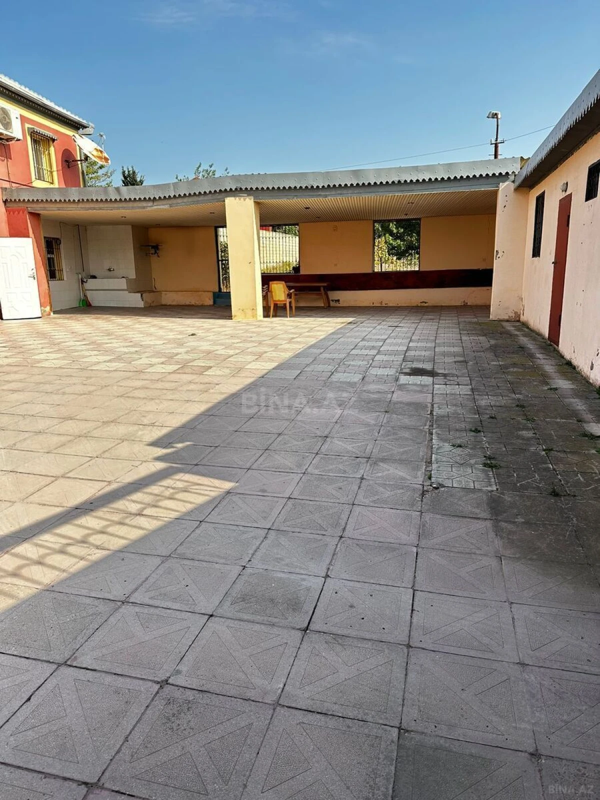 Satılır 4 otaqlı həyət evi 160 m²