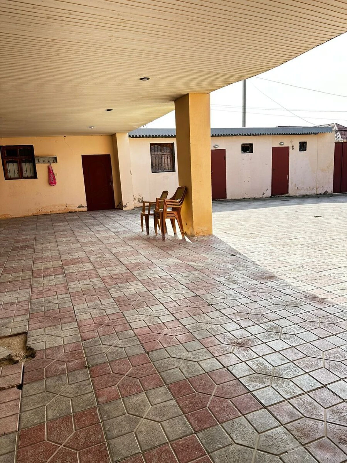 Satılır 4 otaqlı həyət evi 160 m²
