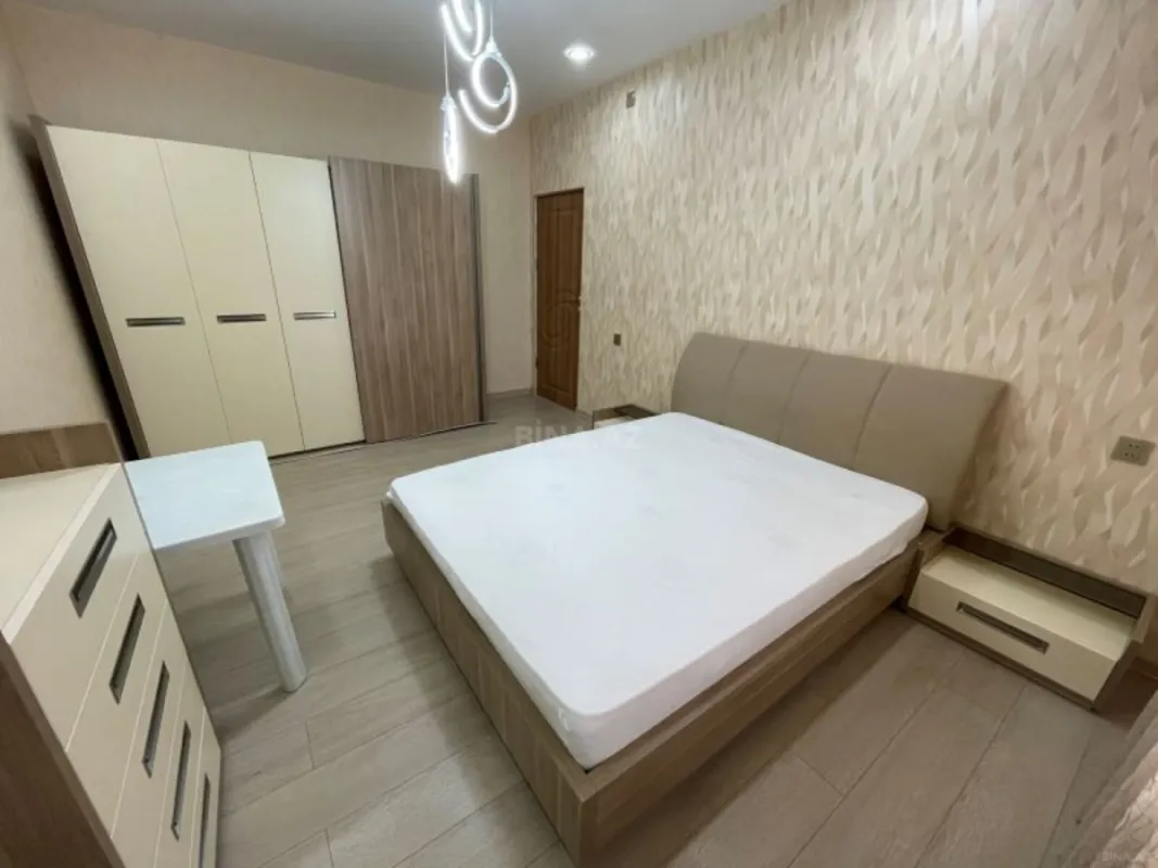 Kirayə verilir 5 otaqlı həyət evi 200 m²
