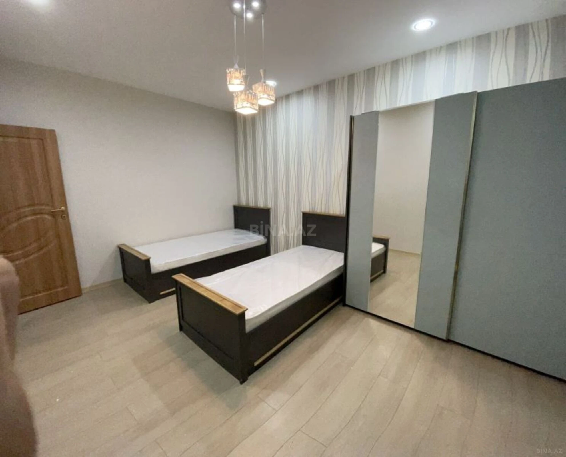 Kirayə verilir 5 otaqlı həyət evi 200 m²