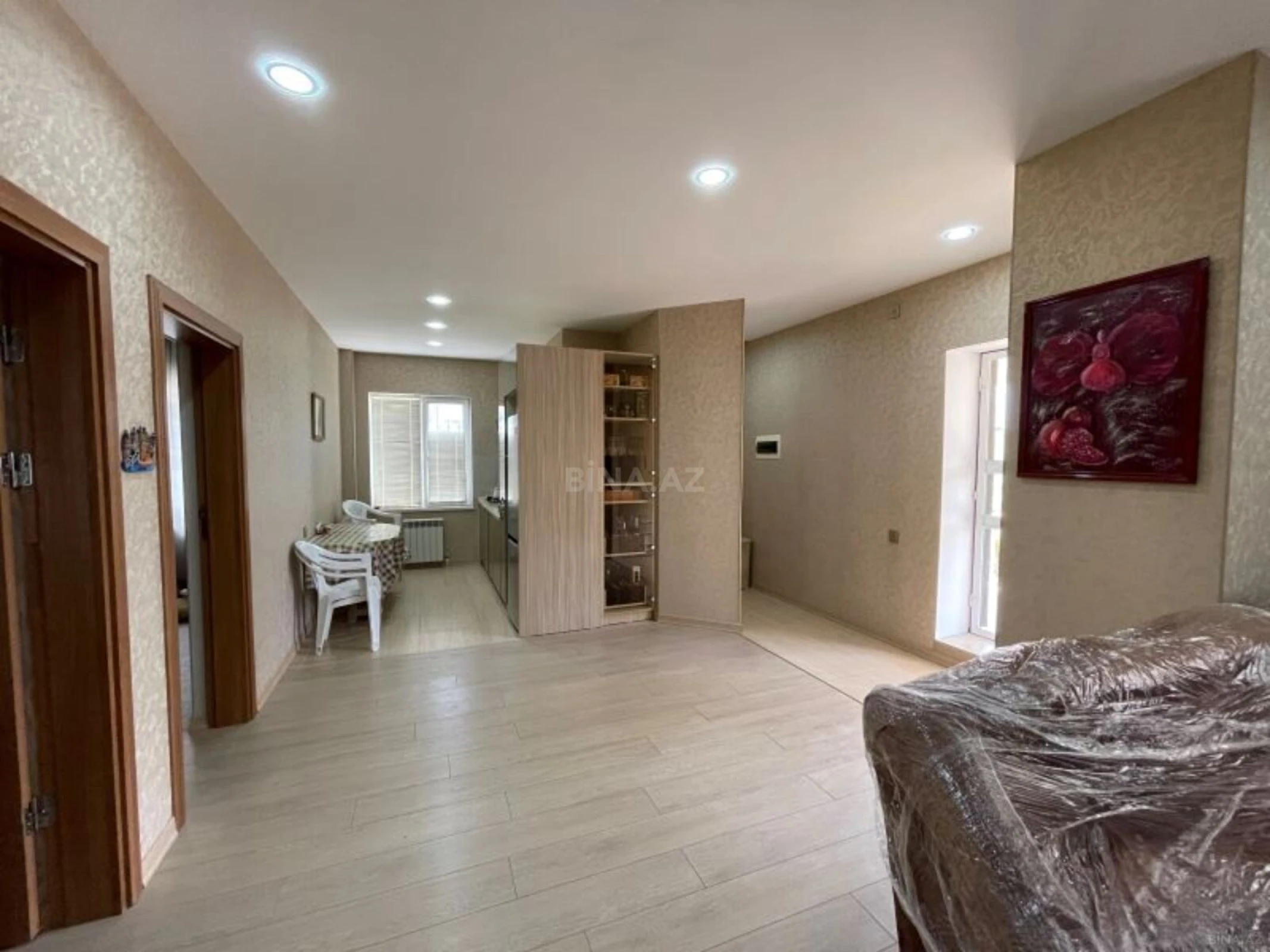 Kirayə verilir 5 otaqlı həyət evi 200 m²