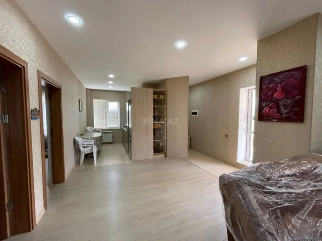 Kirayə verilir 5 otaqlı həyət evi 200 m²