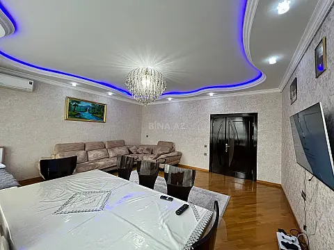 Satılır 3 otaqlı mənzil 148 m²