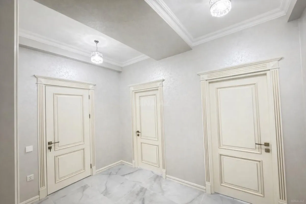 Kirayə verilir 2 otaqlı mənzil 70 m²
