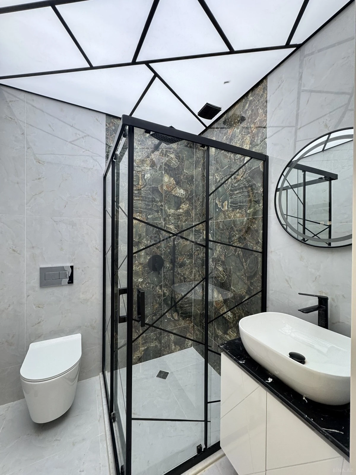 Satılır 2 otaqlı mənzil 69 m²