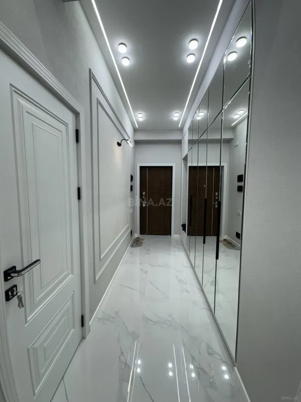 Satılır 2 otaqlı mənzil 69 m²