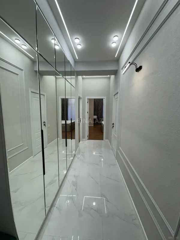 Satılır 2 otaqlı mənzil 69 m²