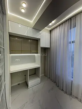 Satılır 2 otaqlı mənzil 69 m²