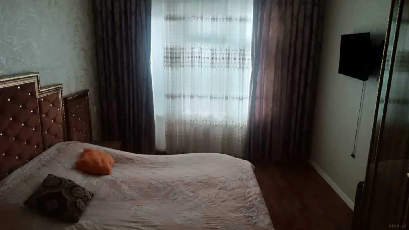 Satılır 3 otaqlı mənzil 80 m²