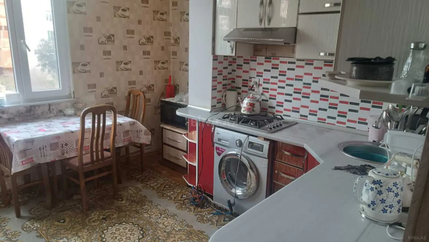 Satılır 3 otaqlı mənzil 80 m²