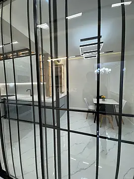 Satılır 3 otaqlı mənzil 135 m²
