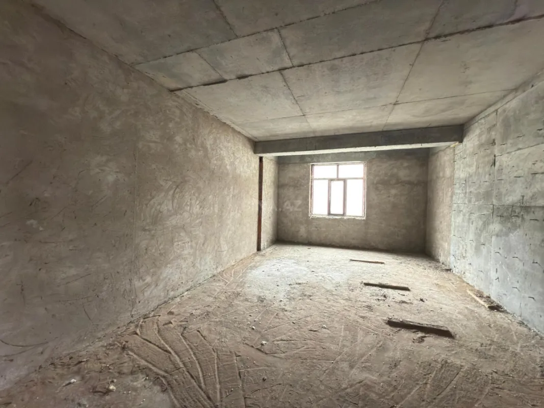 Satılır 3 otaqlı mənzil 155.5 m²