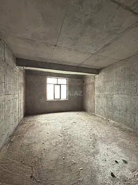 Satılır 3 otaqlı mənzil 155.5 m²