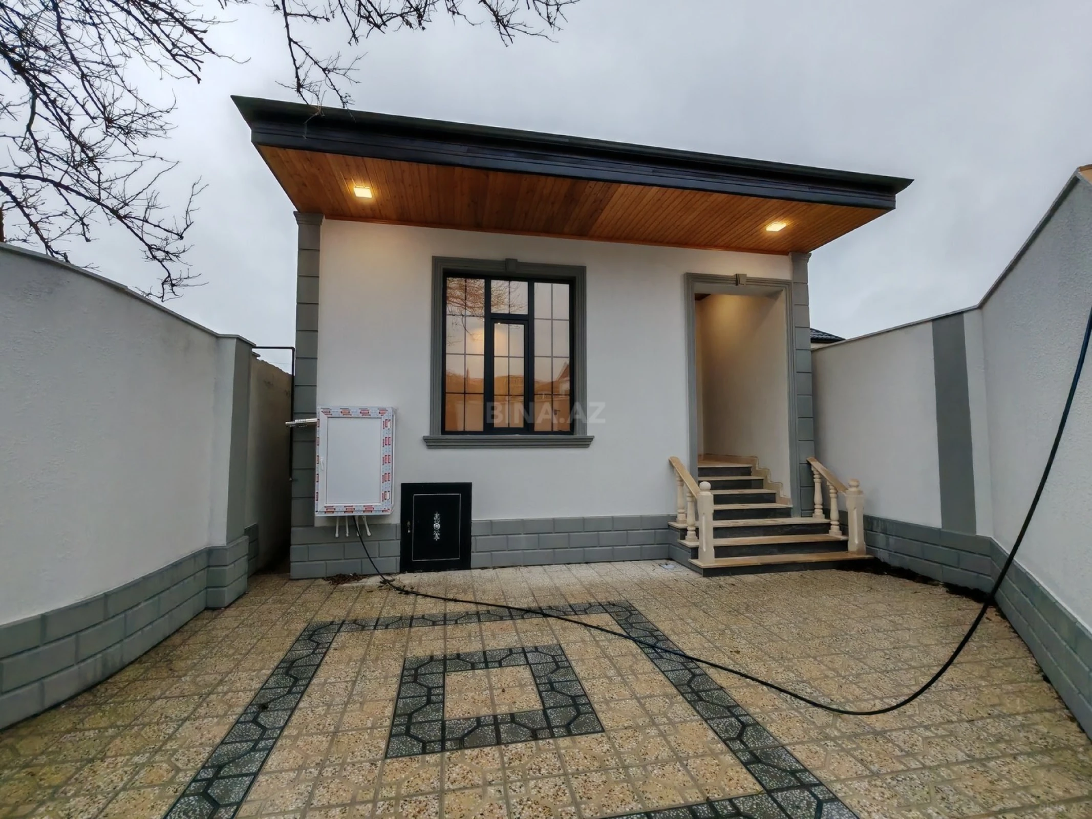 Satılır 3 otaqlı həyət evi 100 m²