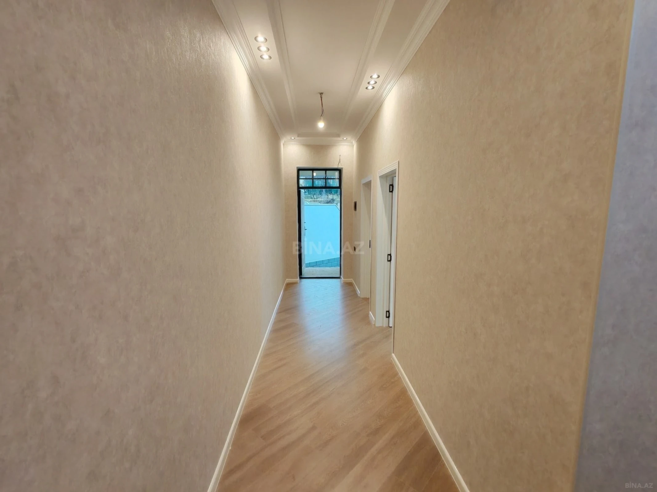 Satılır 3 otaqlı həyət evi 100 m²