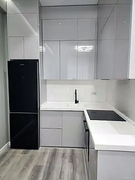 Kirayə verilir 2 otaqlı mənzil 55 m²
