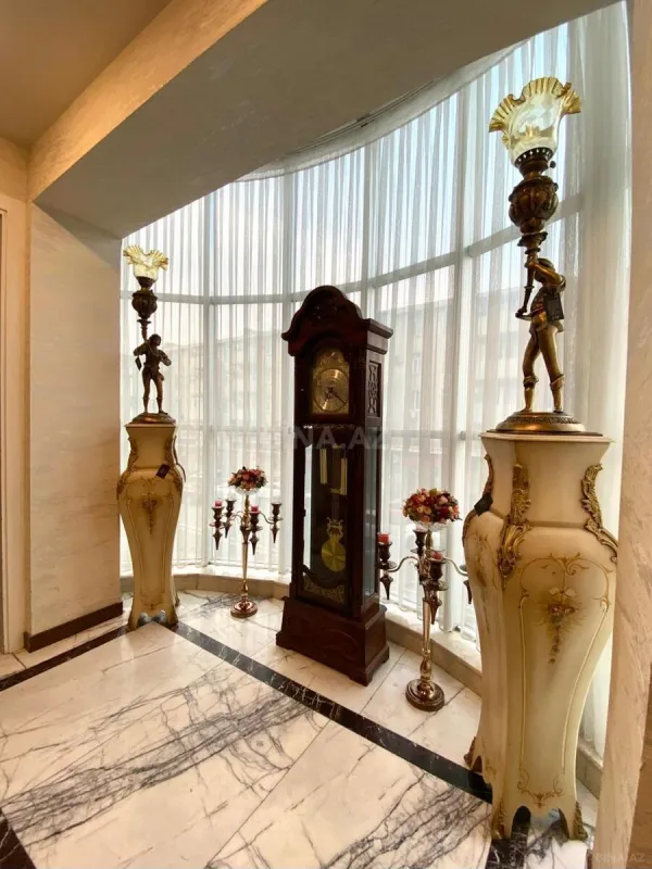 Satılır obyekt 1020 m²