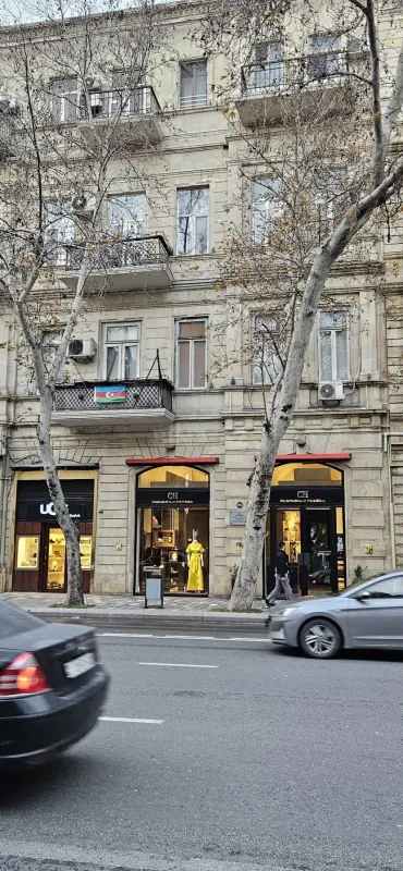 Satılır 3 otaqlı mənzil 80 m²