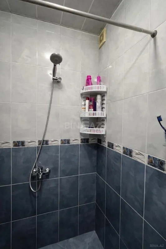 Satılır 4 otaqlı mənzil 105 m²