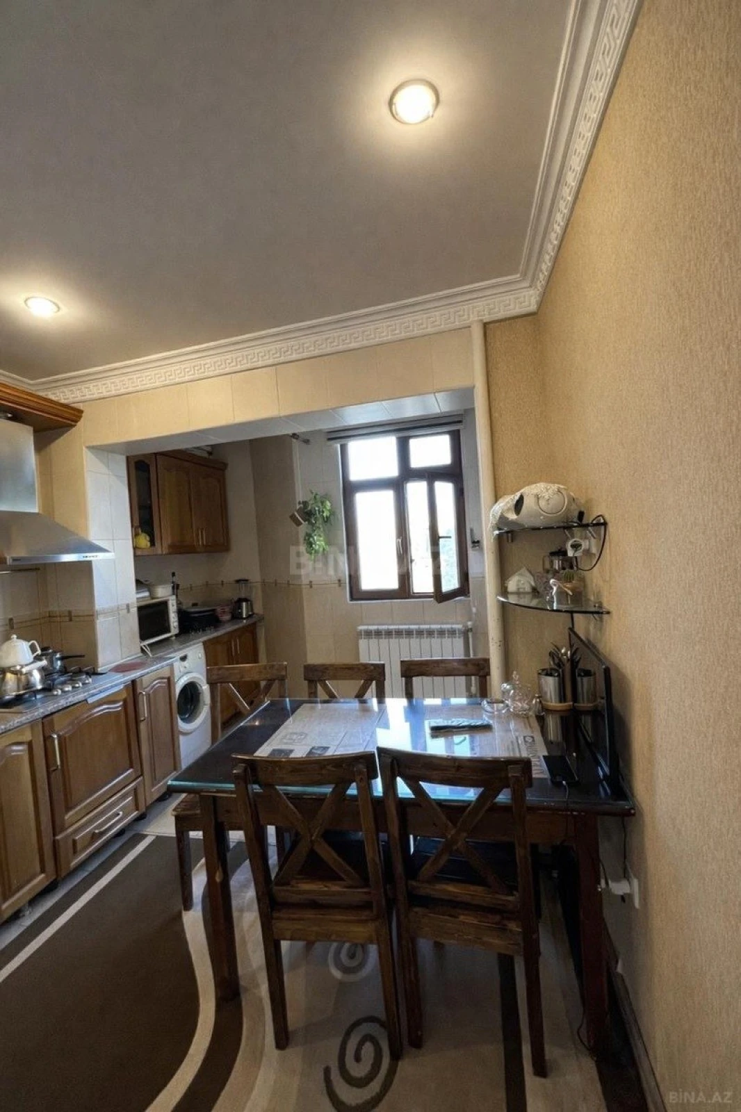 Satılır 4 otaqlı mənzil 105 m²