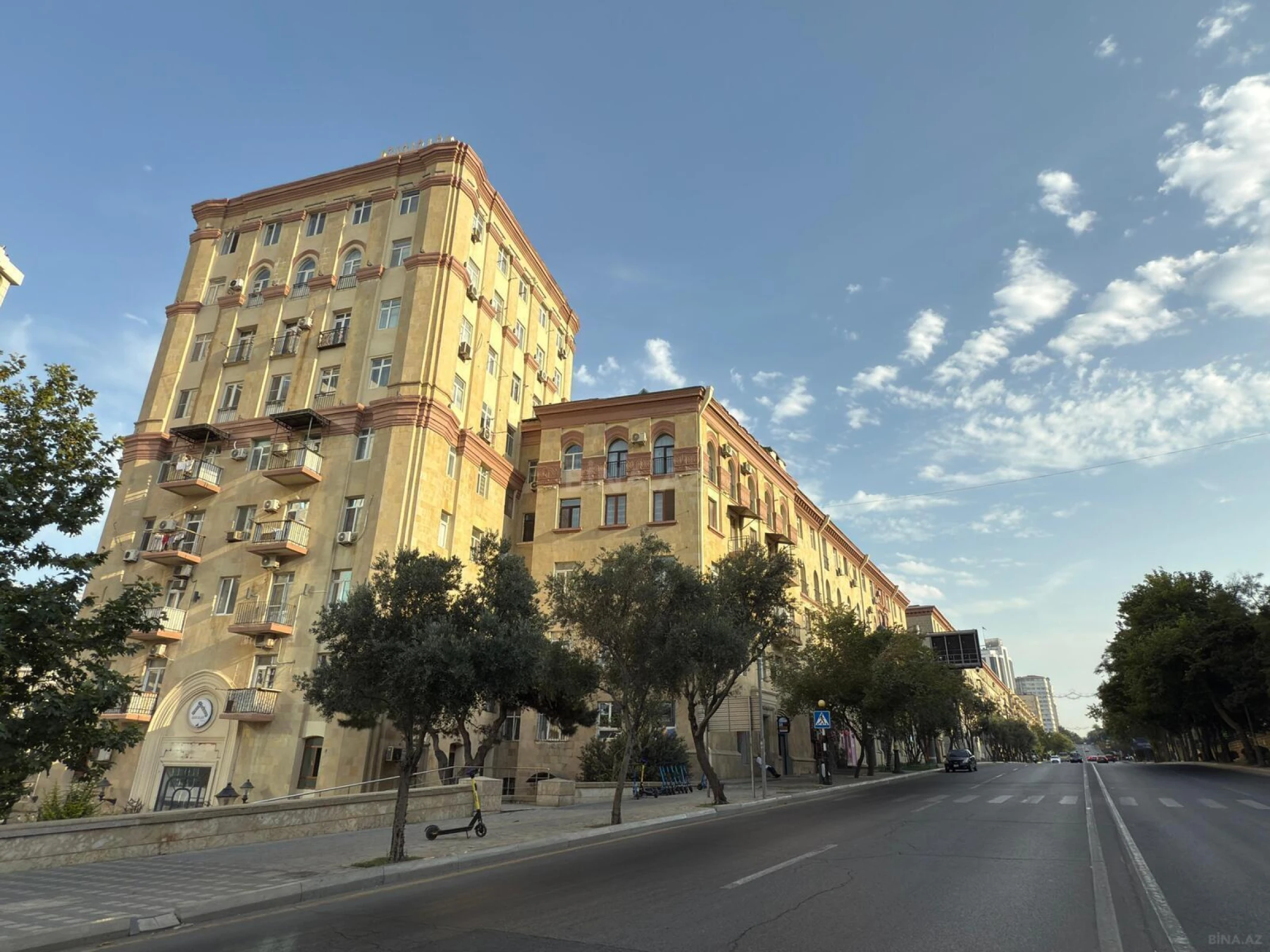 Satılır 2 otaqlı mənzil 55 m²