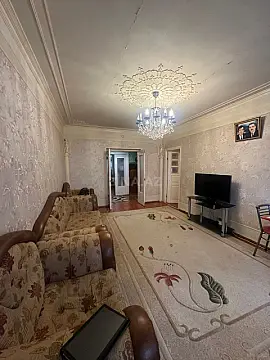 Satılır 4 otaqlı mənzil 100 m² — Bakı, Bakıxanov 4 otaq 100.00 m²