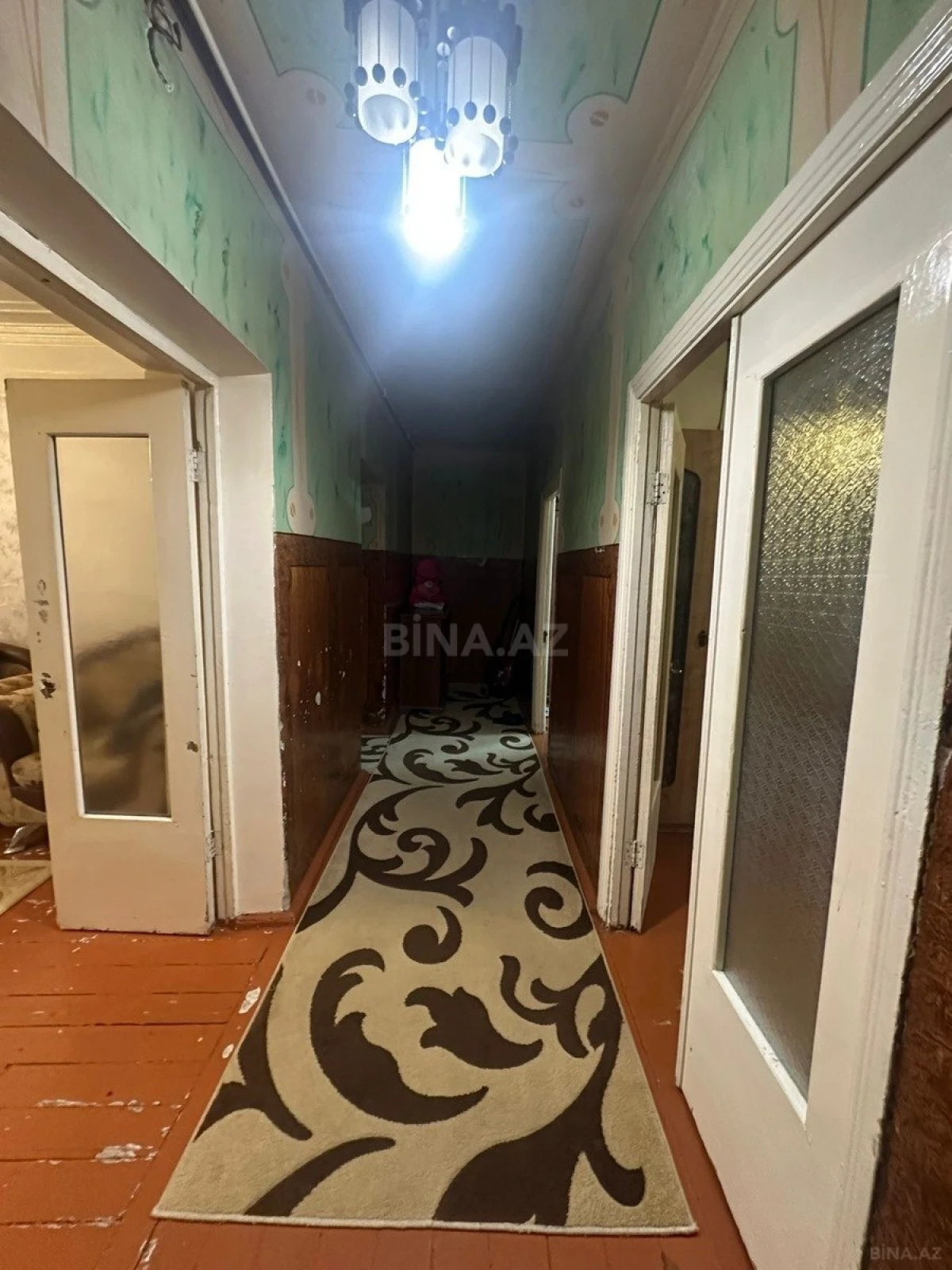 Satılır 4 otaqlı mənzil 100 m²