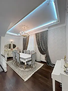 Satılır 7 otaqlı həyət evi 550 m²