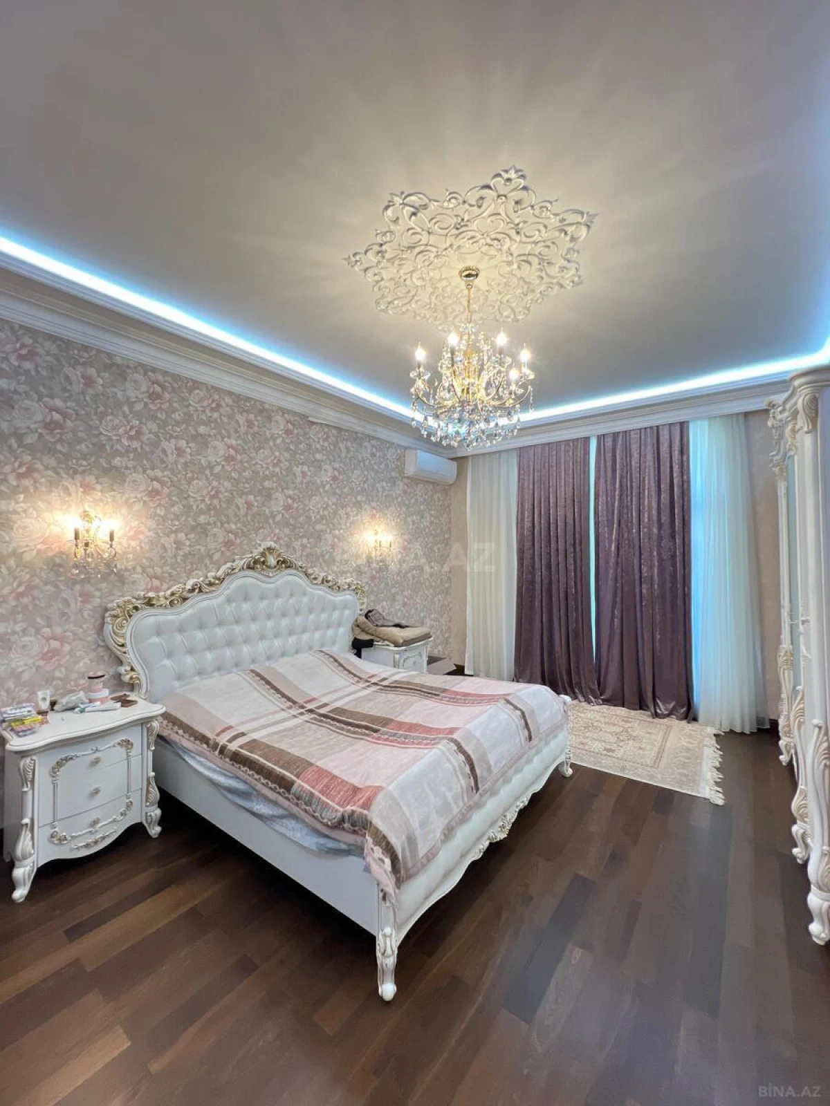 Satılır 7 otaqlı həyət evi 550 m²