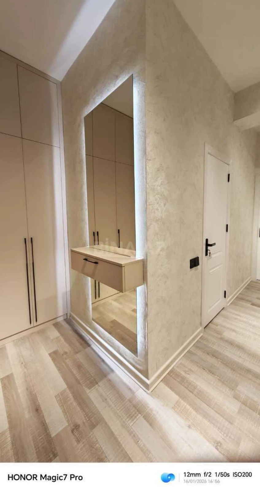 Satılır 3 otaqlı mənzil 68 m²