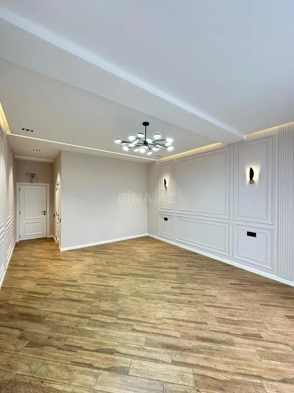 Satılır 5 otaqlı həyət evi 250 m²