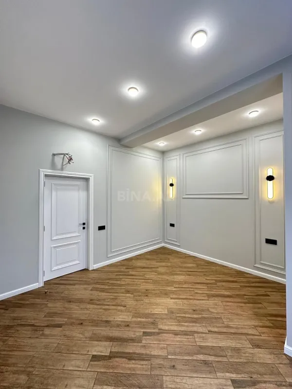 Satılır 5 otaqlı həyət evi 250 m²