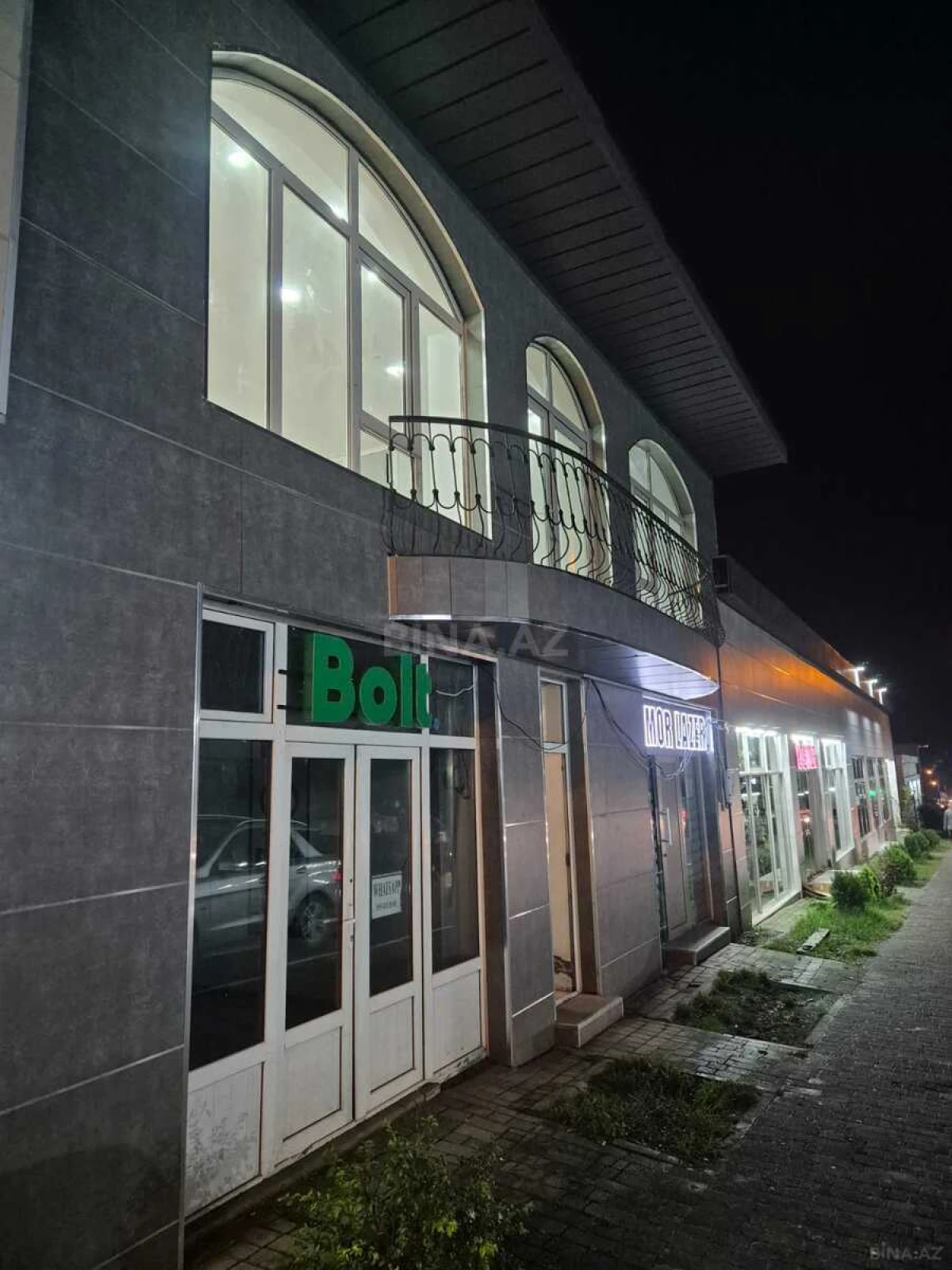 Satılır obyekt 140 m²