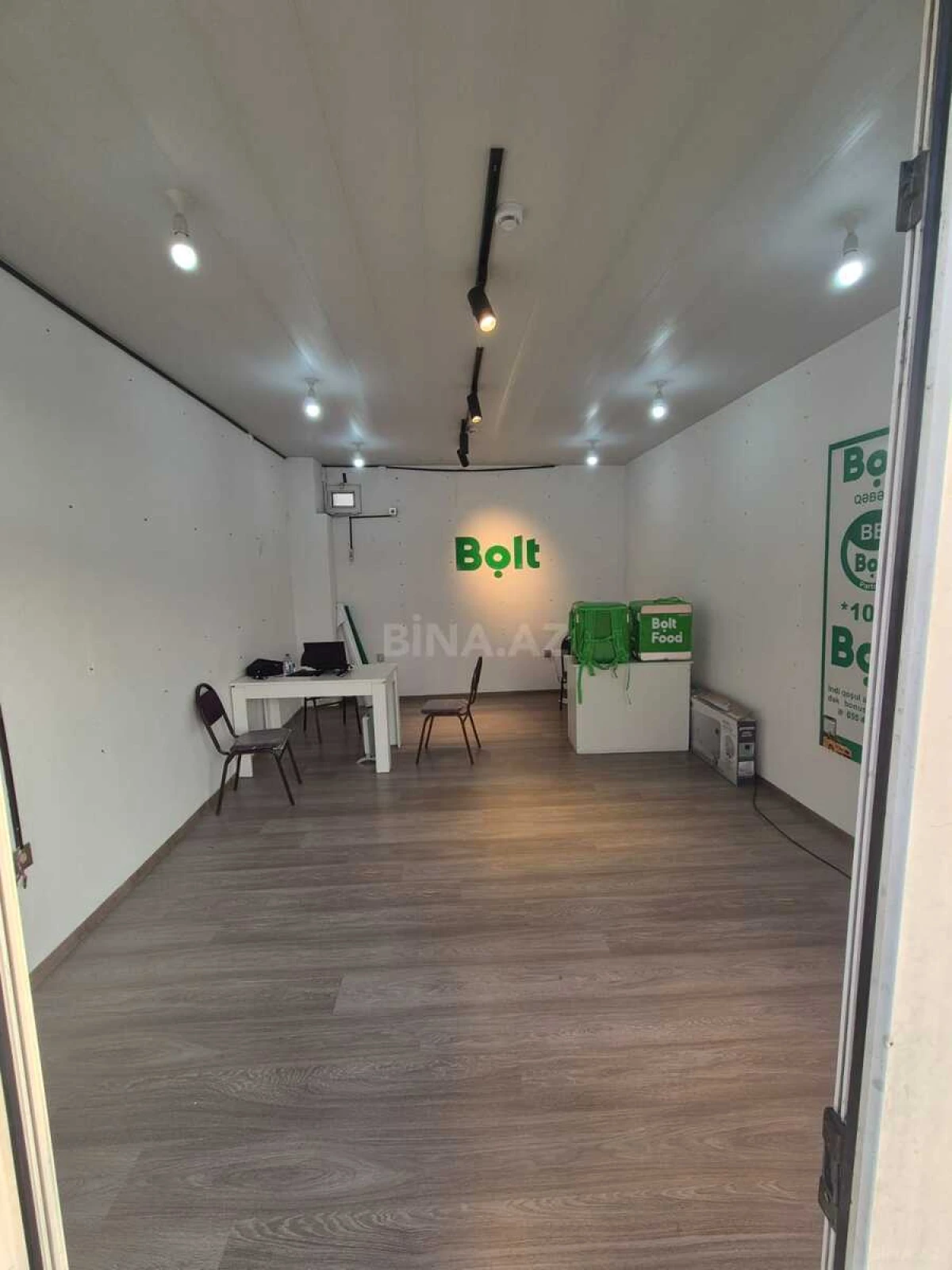Satılır obyekt 140 m²