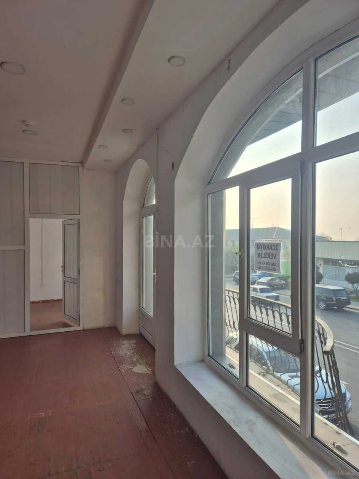 Satılır obyekt 140 m²