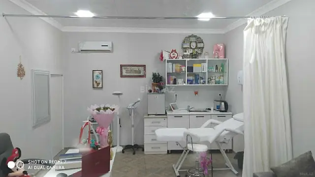 Satılır obyekt 140 m²