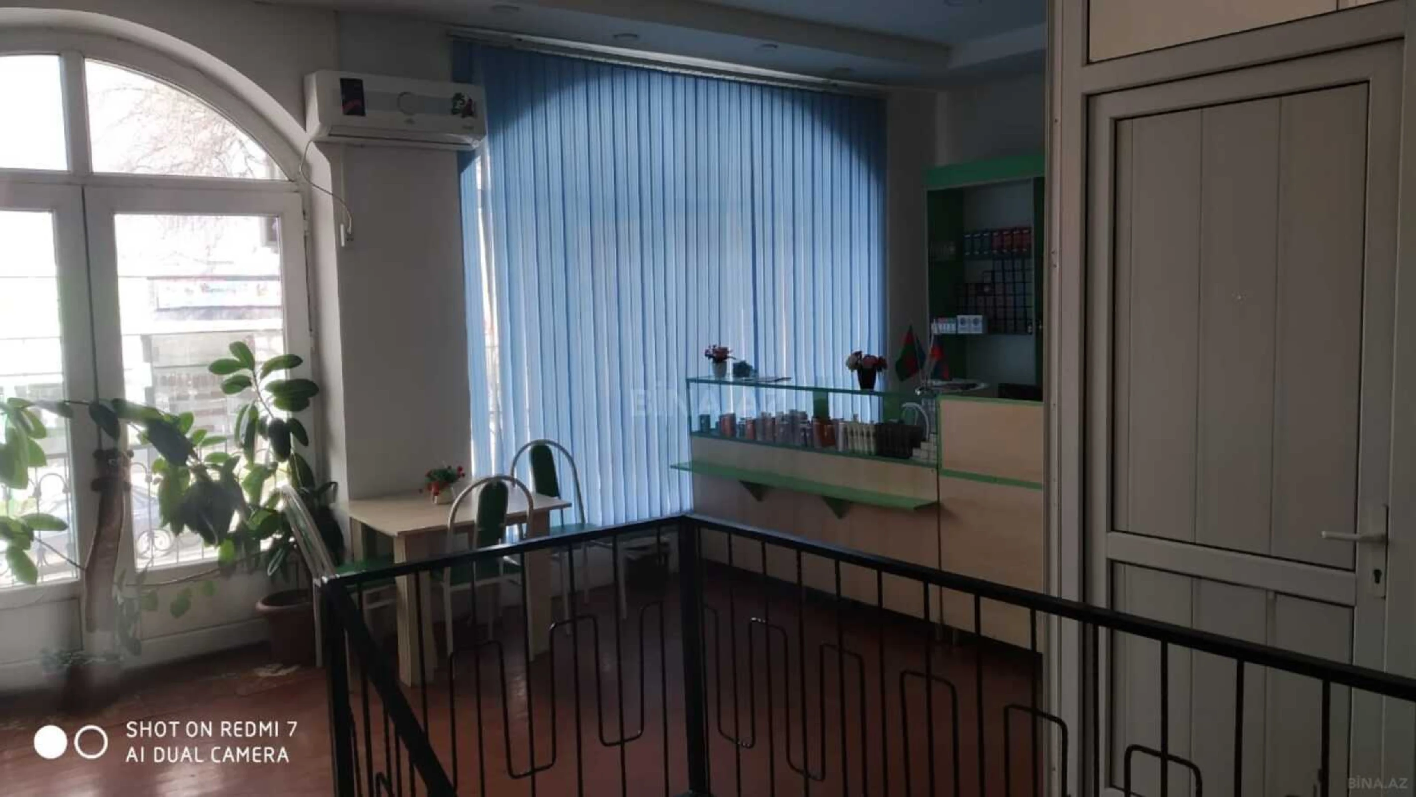 Satılır obyekt 140 m²